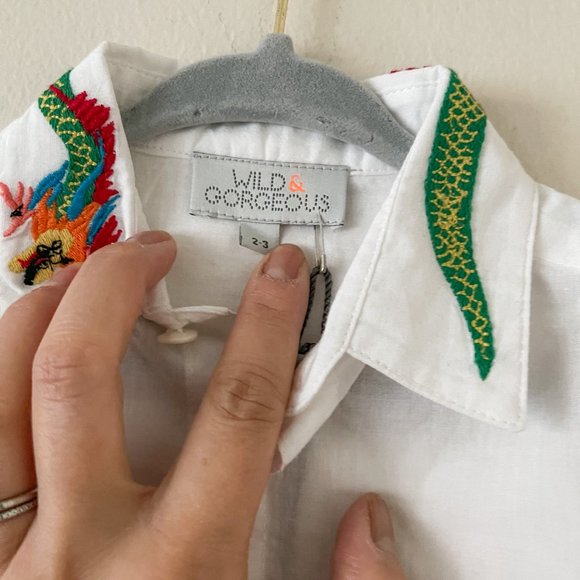 Wild & Gorgeous Toddler Dragon Button Down Shirt 3T - Picture 5 of 7